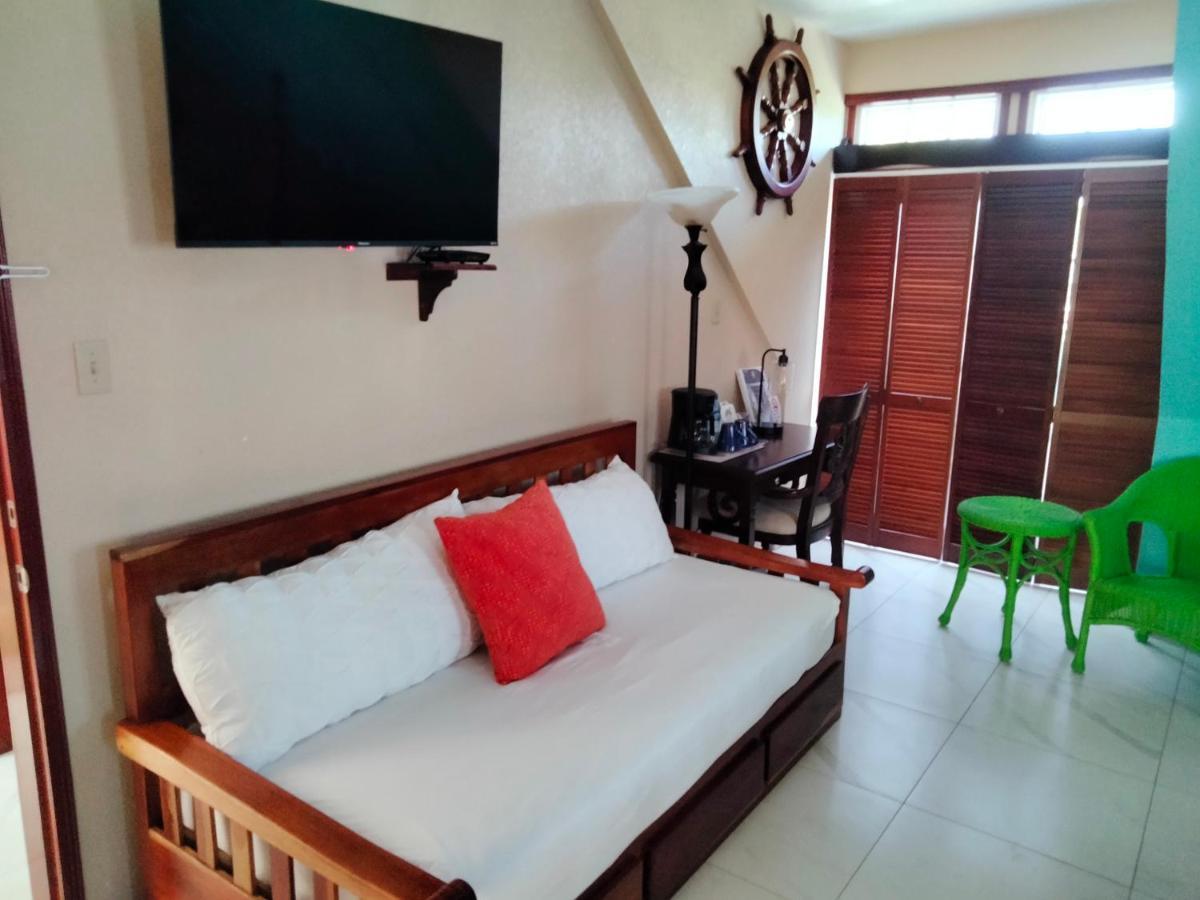 One South Place Hotel Belize City Exterior photo