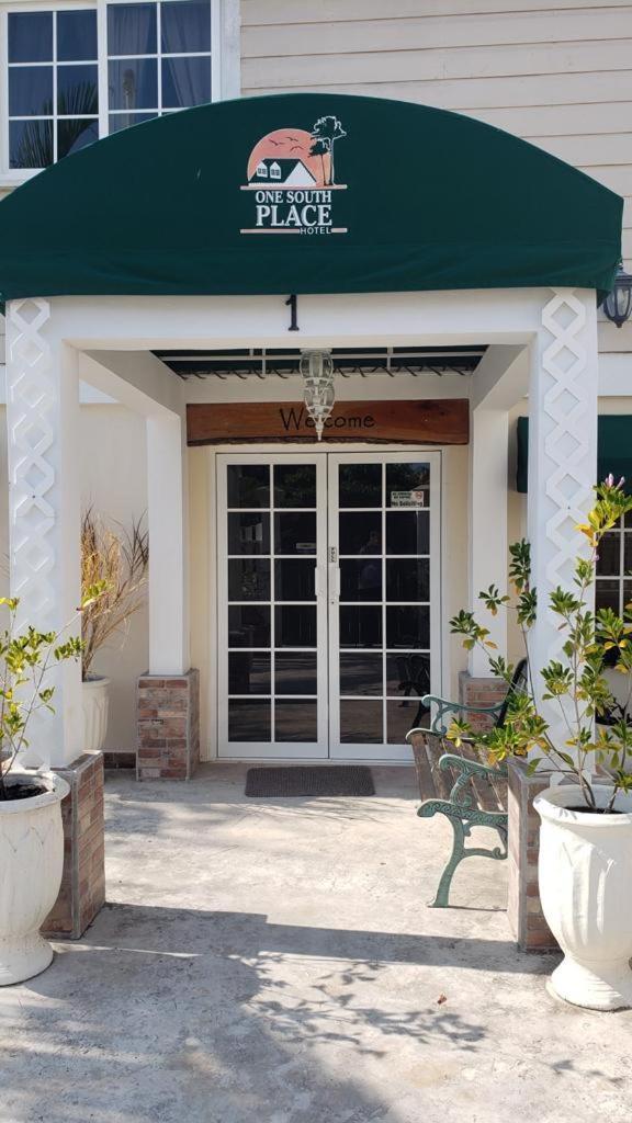 One South Place Hotel Belize City Exterior photo