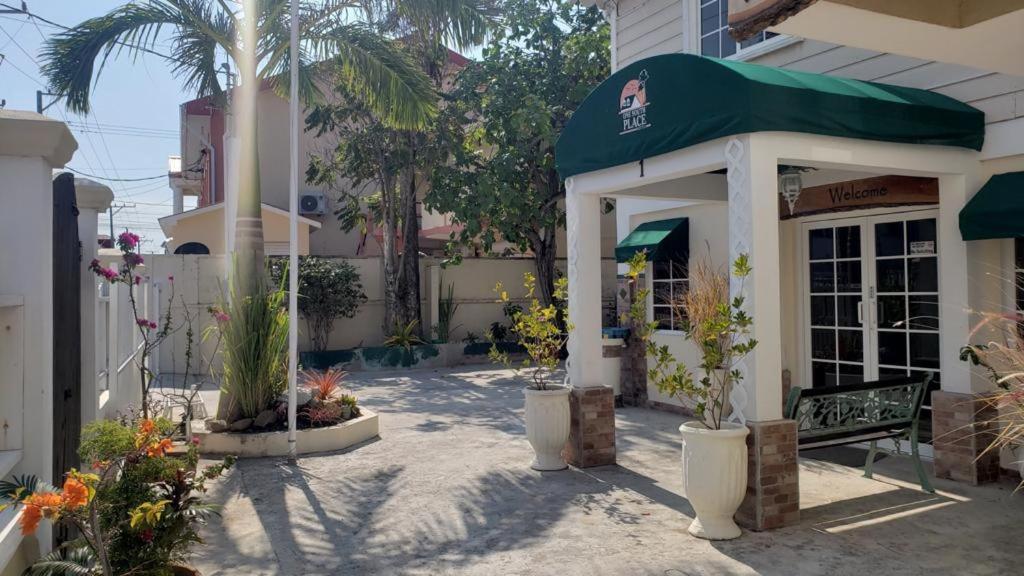 One South Place Hotel Belize City Exterior photo
